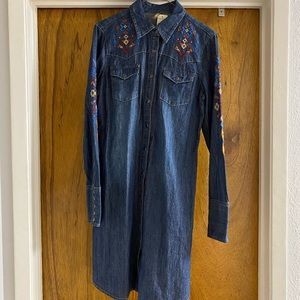 🆕 NWT Stetson Embroidered Denim Dress - M